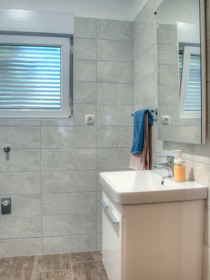 Apartmani Matko Zadar Zewnętrze zdjęcie
